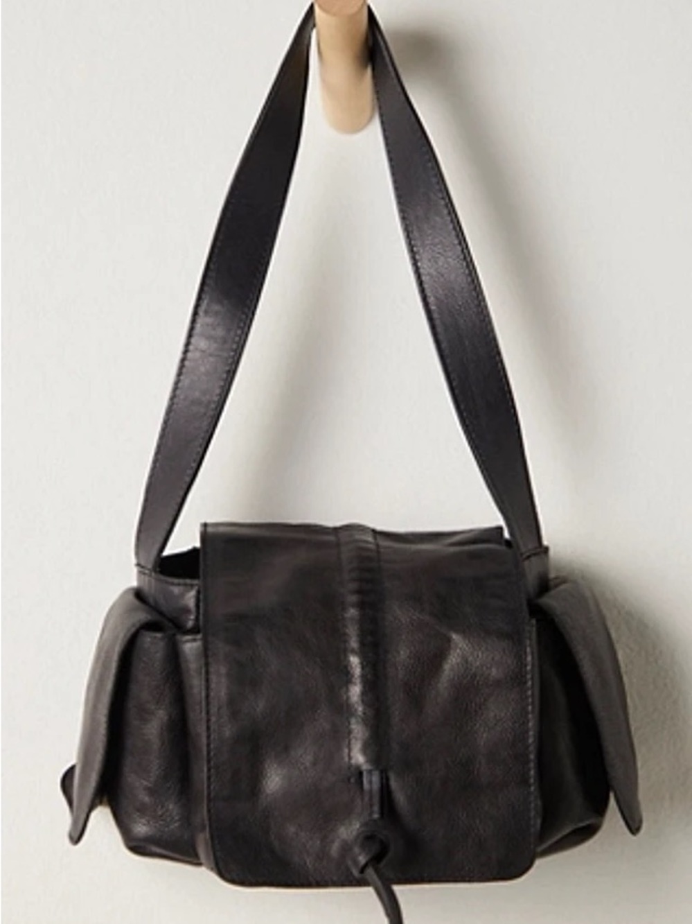 NWOT FREE PEOPLE leather Copenhagen Shoulder Bag
